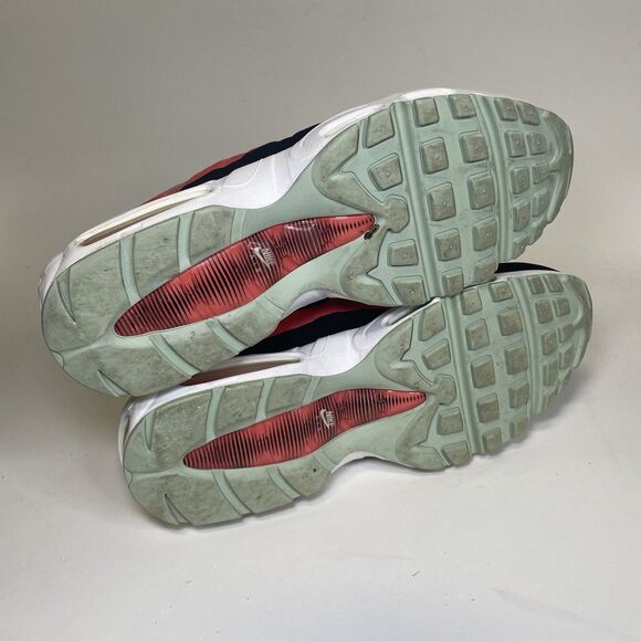 Nike Air Max 95 Aliens Sneakers - Picture 7 of 10